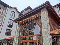 Grand Royale Hotel &amp; Spa