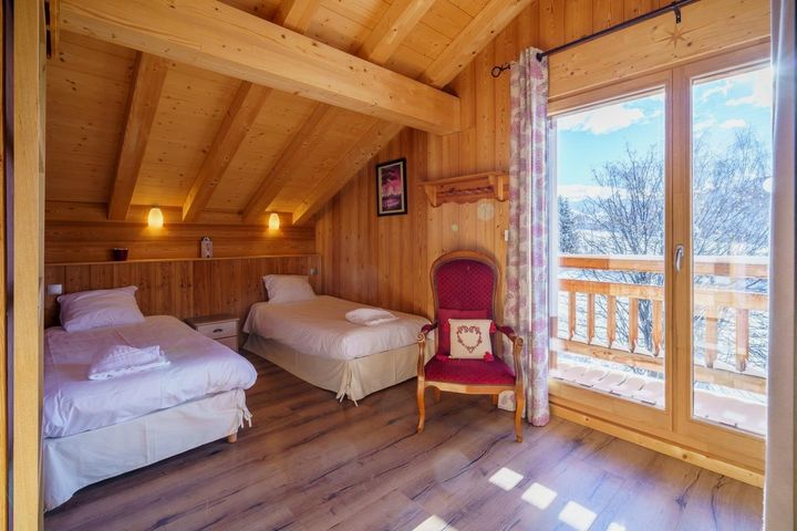 8-Pers.-Chalet (ca. 150 m²), OV