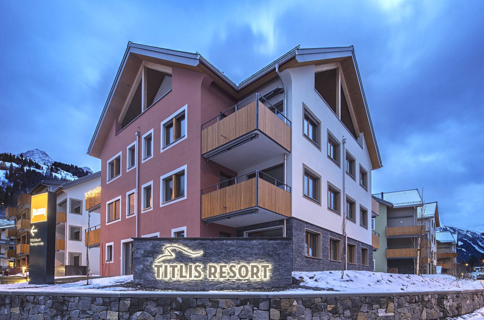 Slide1 - Titlis Resort