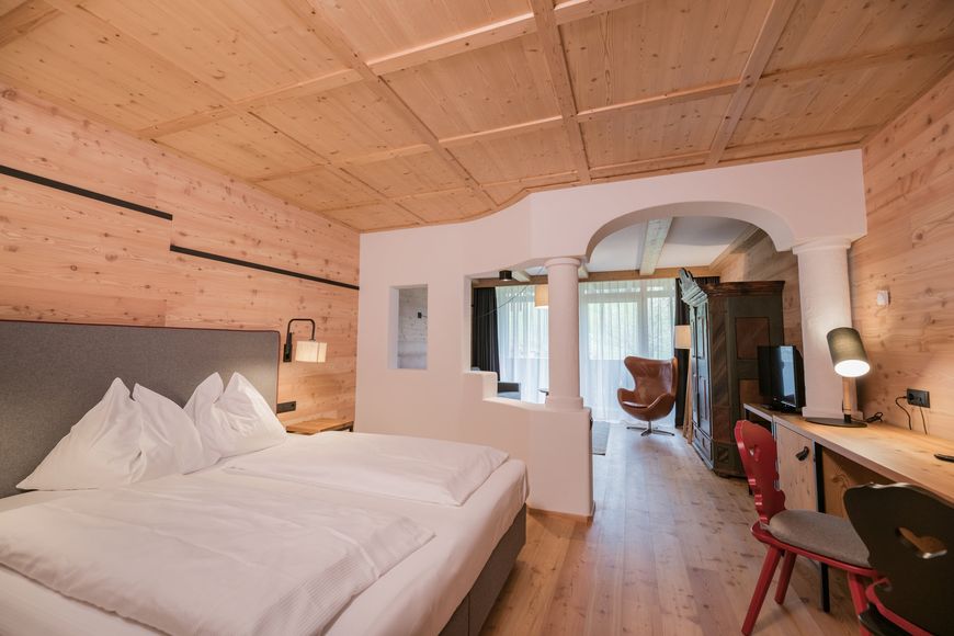 Dvoulůžkov&yacute; pokoj/2x přist., sprcha/WC (cca 40 m&sup2;), P PLUS