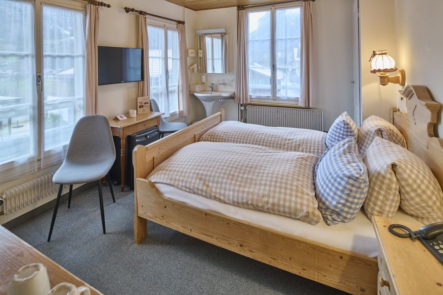 Hotel Bären (Winter Special) - Apartment - Interlaken