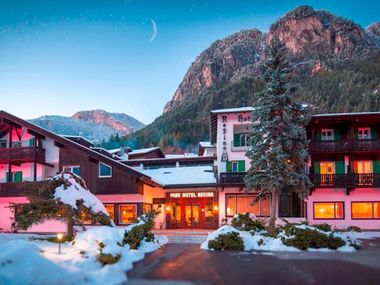 Hotel Regina delle Dolomiti in Cavalese