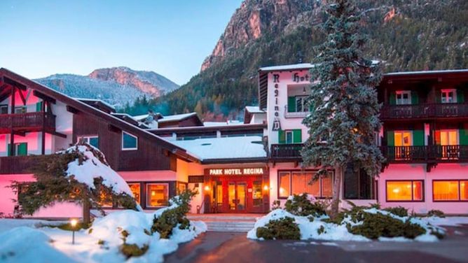 Meer info over Hotel Regina delle Dolomiti  bij Wintertrex