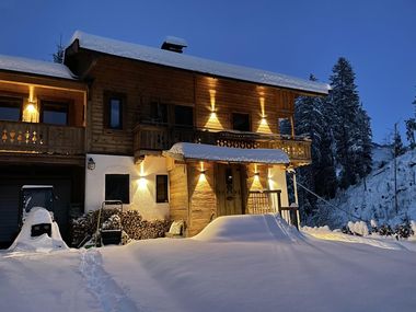 Chalet Schönbacher Hof in Hopfgarten