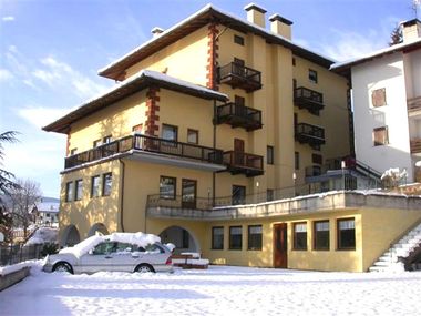 Hotel Corona