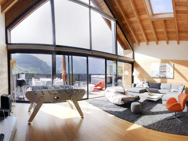 Chalet Sno Lodge