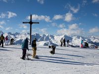 Tagesskireise Axamer Lizum in Götzens (Österreich)