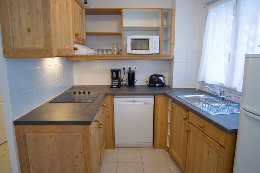Apartm&aacute;n - 6 os. (cca 57 m&sup2;, ALBA19), BS