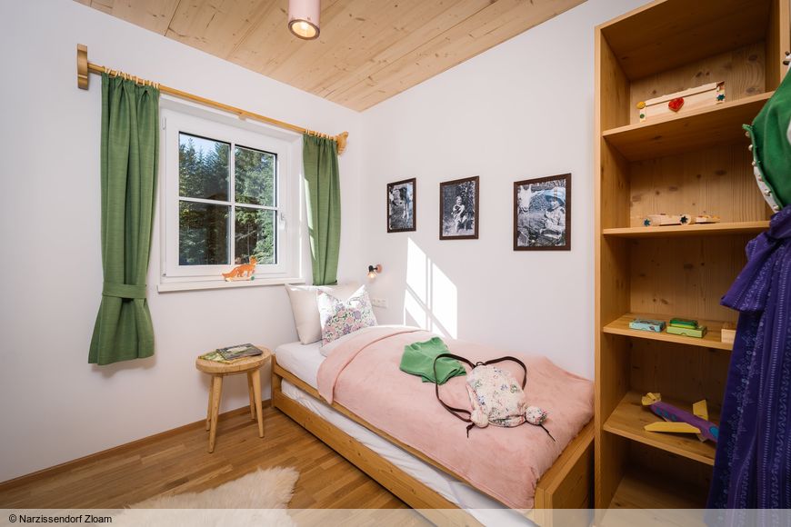 Studio - 3 os. (cca 37 m², Tuba), BS Cover Photo