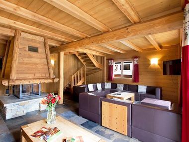 Chalet Le Loup Lodge