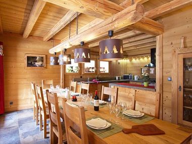Chalet Le Loup Lodge