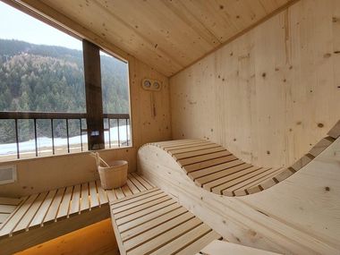 Nira Mountain Resort Futura