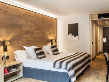 Acta Art Hotel (P)