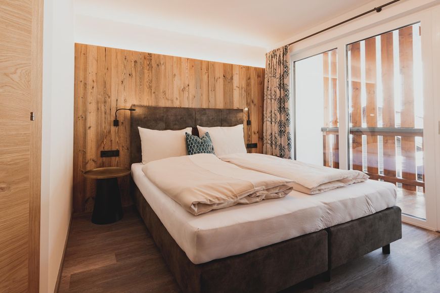 Apartm&aacute;n - 3 os. (cca 45 m&sup2;, Hundstein, hlavn&iacute; budova), BS