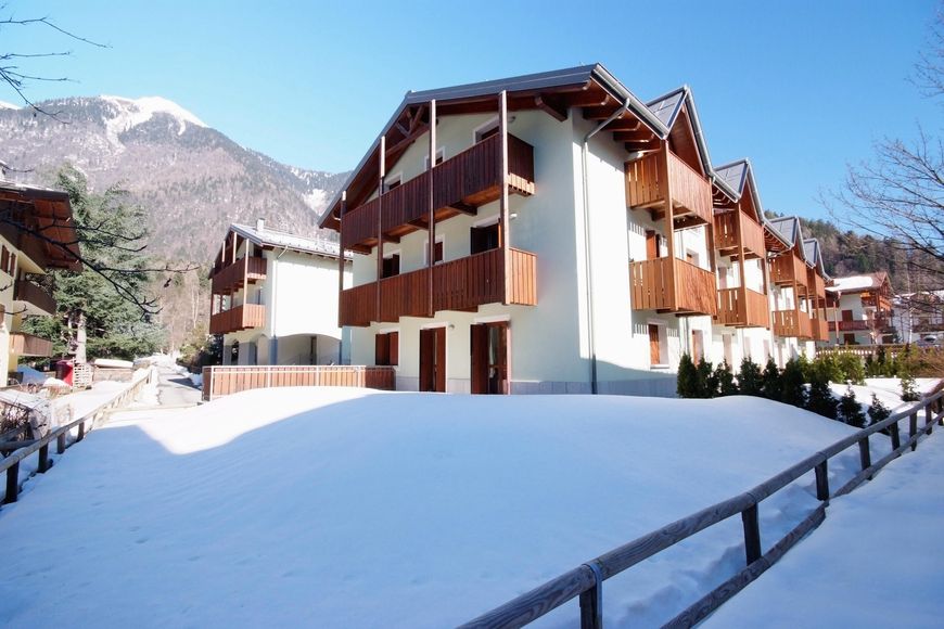 Residence La Rosa delle Dolomiti - Apartment - Pinzolo