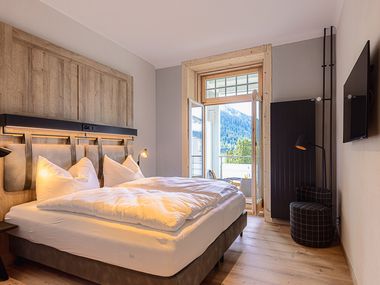 ALPINE INN Davos