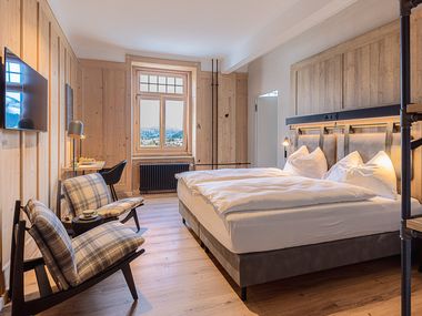 ALPINE INN Davos