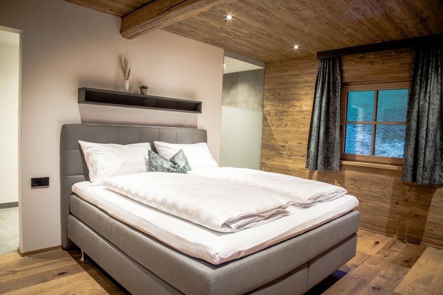 Apartm&aacute;n - 5 os. (cca 130 m&sup2;, Pendlingblick, max. 4 dos. + 1 d&iacute;tě), BS