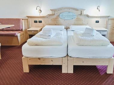 Hotel 2000 Eira
