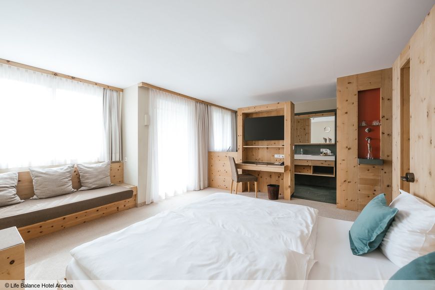 Dvoulůžkov&yacute; pokoj pro jednu osobu, sprcha/WC (cca 44 m&sup2;), P PLUS
