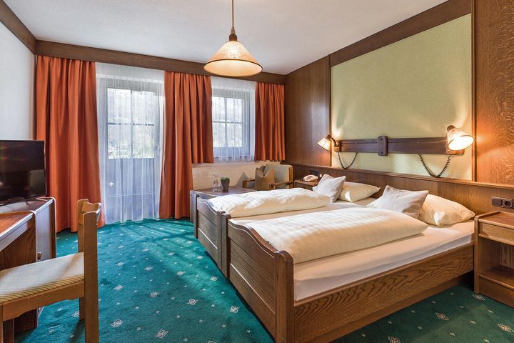 🏨 Votre hébergement - Jours 1 à 7