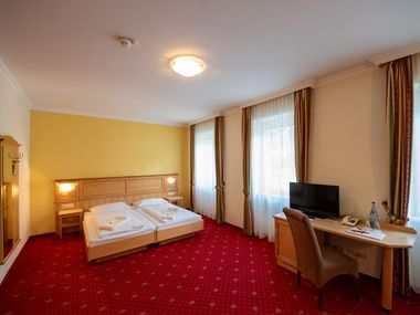 Aktivhotel Wei&szlig;er Hirsch