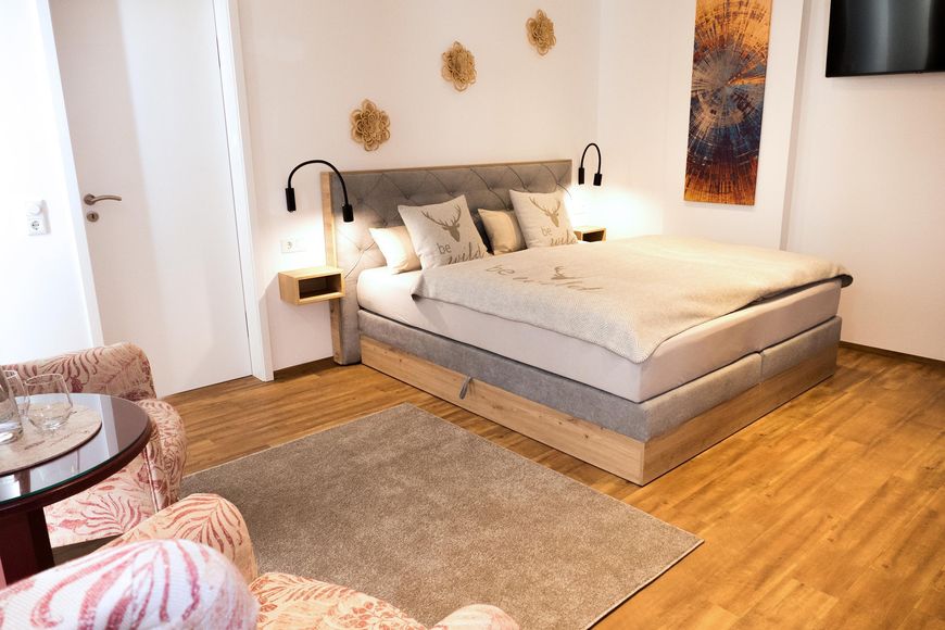 Apartm&aacute;n - 5 os. (cca 55 m&sup2;), BS