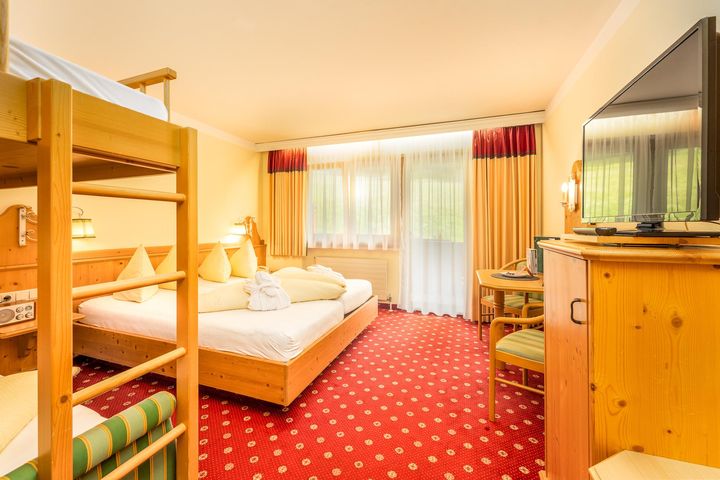 🏨 Votre hébergement - Jours 1 à 7
