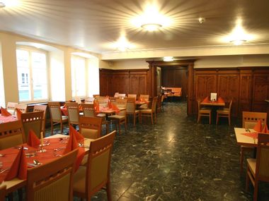 Central Hotel L&ouml;wen