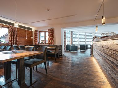 Alpen Suites