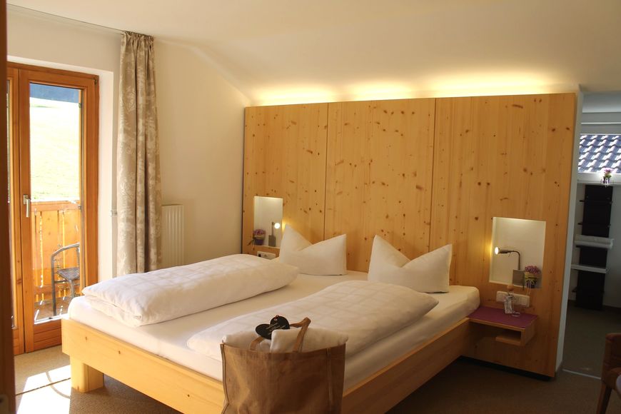 Dvoulůžkov&yacute; pokoj/přist., sprcha/WC (18 - 20 m&sup2;, komfort, max. 2 dos. + 1 d&iacute;tě), S