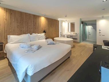 Hotel White Angel