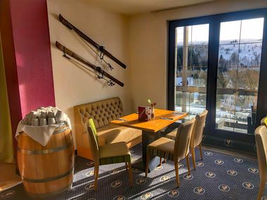 Alpina Lodge Hotel