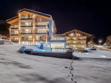 Maraias Luxury Suites & Apartments