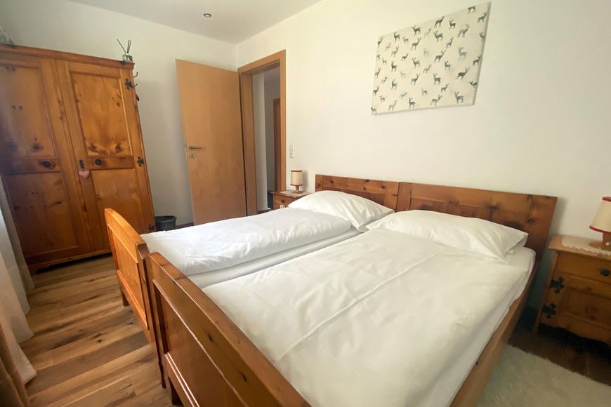 Apartm&aacute;n - 7 os. (cca 90 m&sup2;, Stefferl), BS