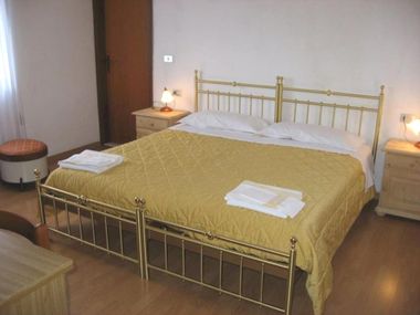 Hotel Bucaneve
