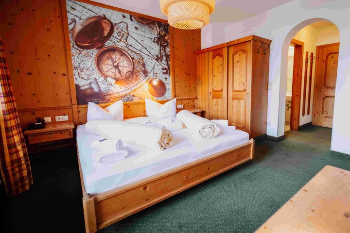 Doppelzimmer Du/WC, HP