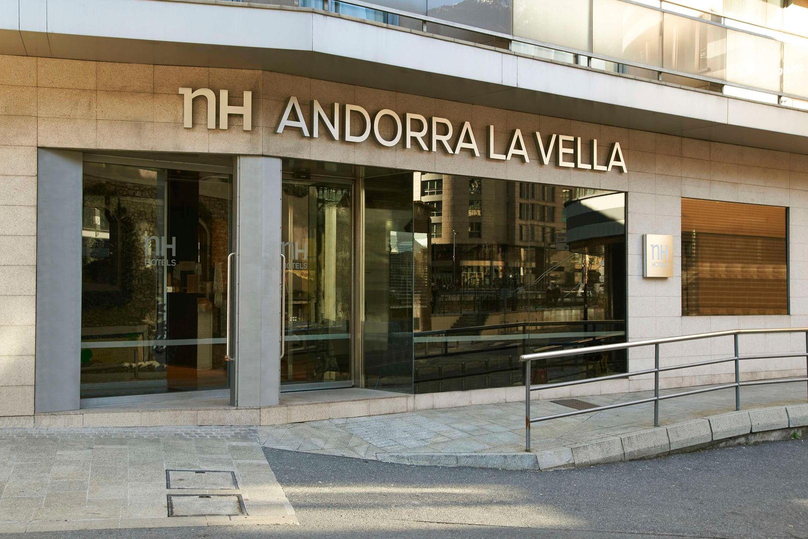 Hotel NH Andorra la Vella (fără masă)