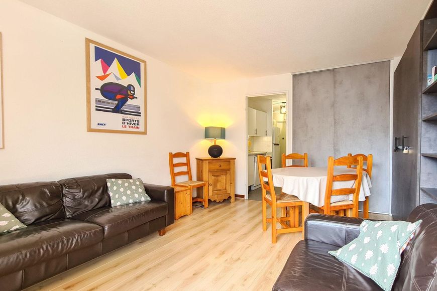 Studio - 4 os. (cca 27 m², FL-DOR413), BS Cover Photo
