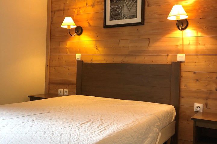 6-Pers.-Appartement (ca. 45 m², BAUXIT01), OV