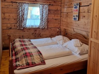 Erlengrund Resort - Camping, App. & Bungalows