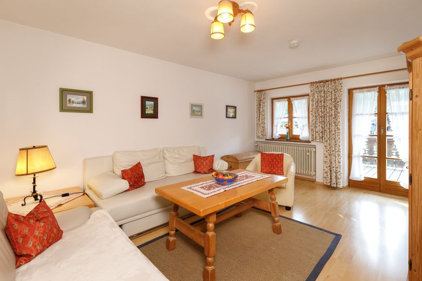 Apartm&aacute;n - 4 os. (38 - 60 m&sup2;), BS