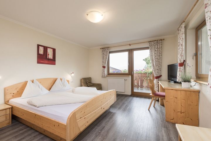 🏨 Votre hébergement - Jours 1 à 7