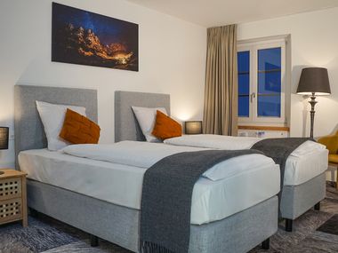 Thermalhotels & Walliser Alpentherme