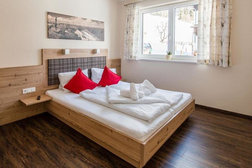 Dvoulůžkový pokoj pro jednu osobu, sprcha/WC (20 - 25 m²), P Cover Photo