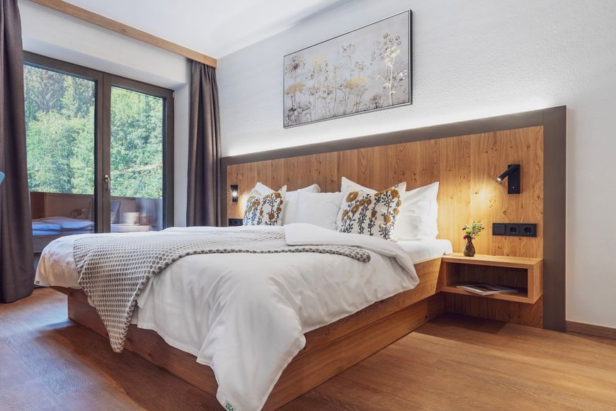 Dvoulůžkový pokoj pro jednu osobu, sprcha/WC (cca 18 m²), AI Cover Photo