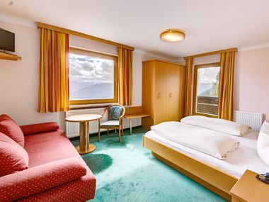 Sporthotel Hochlienz