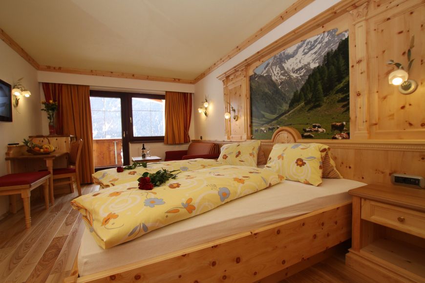 Dvoulůžkov&yacute; pokoj/2x přist., sprcha/WC (20 - 30 m&sup2;, max. 2 dos. + 2 děti), P