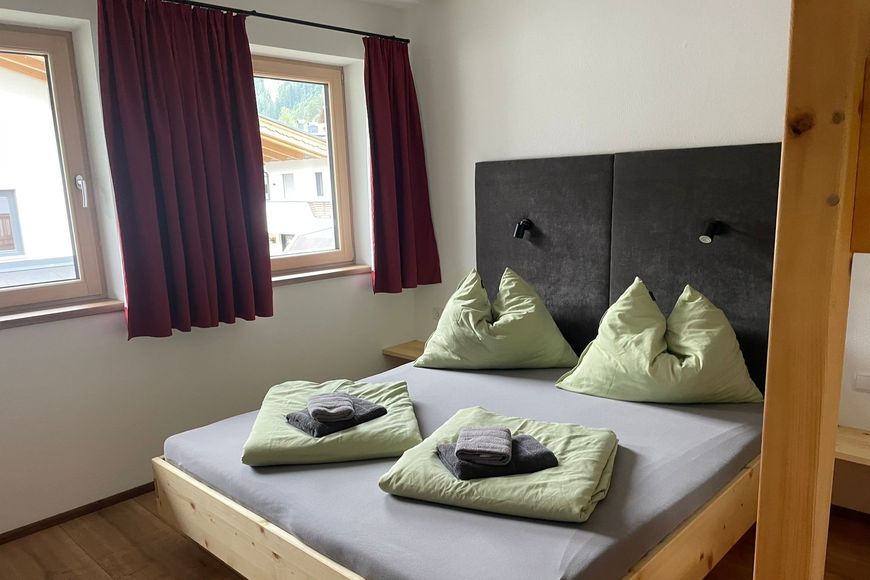 Apartm&aacute;n - 6 os. (cca 55 m&sup2;), BS