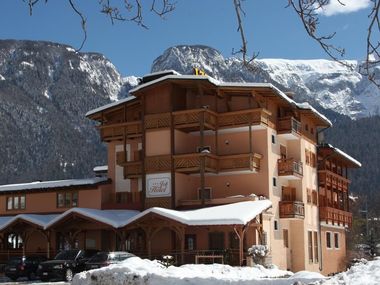 Hotel Job – Garden & SPA in Folgarida